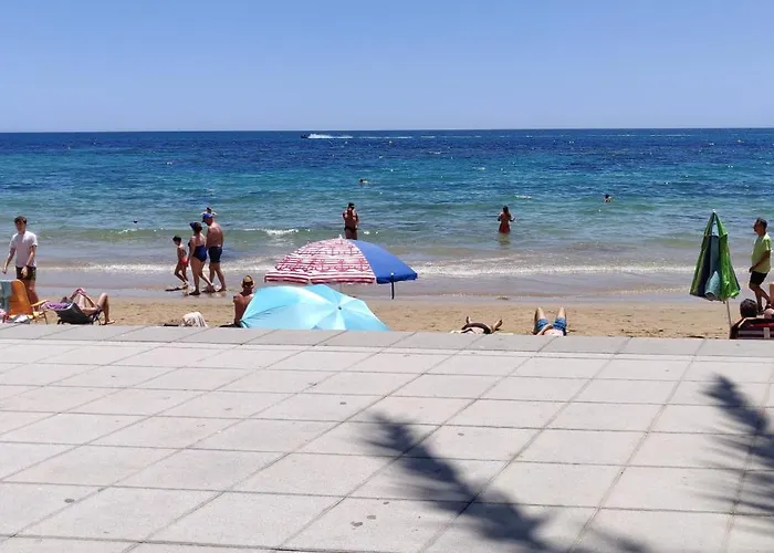 Adrianna, Tomillo, Torrevieja