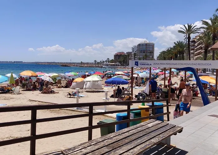 Adrianna, Tomillo, *