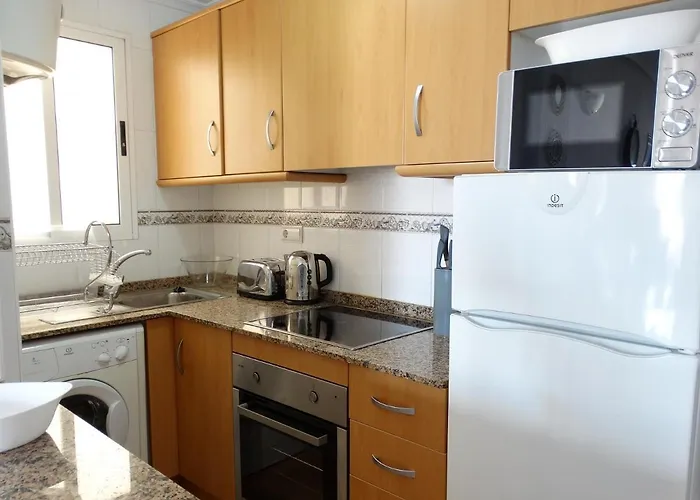 Adrianna, Tomillo, Torrevieja